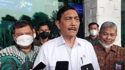 Ingatkan Penjual dan Pengecer, Menko Luhut: Jangan Main-Main Soal Harga Migor Curah