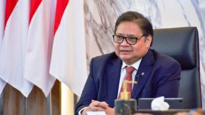 Ketum Airlangga Nyapres, So What Gitu Loh!