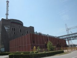 Ukraina Tuding Rusia Simpan Persenjataanya di PLTN Terbesar di Eropa