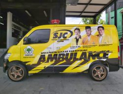 Ingin Masyarakat Mudah Akses Faskes, Singgih Januratmoko Berikan Bantuan Ambulans Kepada Golkar Boyolali