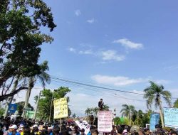 Gubernur Bengkulu Minta Menteri ESDM Cabut Izin Tambang Pasir Besi PT FBA di Seluma