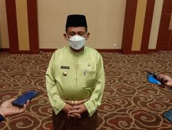 Gubernur Ansar Ahmad Wajibkan Tiap Pegawai di Kepri Kenakan Baju Kurung Melayu Tiap Jumat