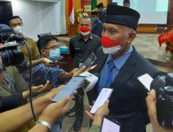 Sosok Mahyeldi, Anak Tukang Becak Yang Jadi Gubernur Sumatera Barat