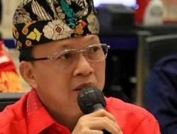 Tantang Senator Australia, Gubernur Wayan Koster: Tunjukkan Lokasi di Bali Penuh Kotoran Sapi?
