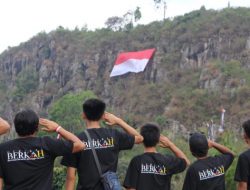 Bentuk Dukungan Untuk Airlangga Capres 2024, Pemuda Jawa Barat Kibarkan Merah Putih Raksasa