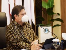 Ekonomi Triwulan II 2022 Impresif, Menko Airlangga: Konsumsi Rumah Tangga Berangsur Pulih
