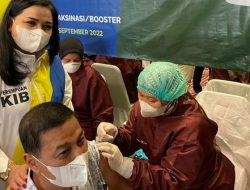 Bantu Pemerintah Capai Target, Perempuan KIB Gelar Vaksinasi Booster di Kebayoran Baru
