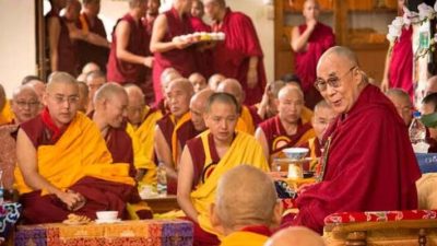 Bendung Penyebaran Buddhisme, China Lakukan Banyak Pelanggaran HAM di Tibet