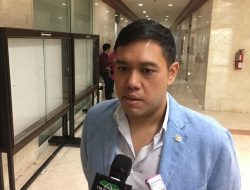 Pesawat Latih TNI AL Jatuh di Selat Madura, Dave Laksono: Perlu Ada Reformasi di Tubuh TNI