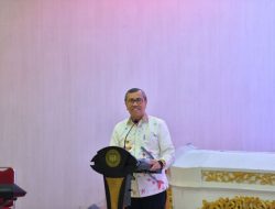 Serius Entaskan Anak Putus Sekolah, Gubri Syamsuar Luncurkan Aplikasi SIPANTAS