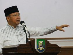 Pesawat Yang Ditumpangi Gagal Mendarat di Bengkulu, Gubernur Rohidin Mersyah: Alhamdulillah Aman