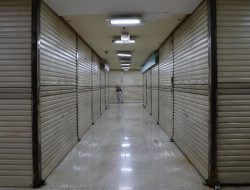 Menkeu Sri Mulyani: Dunia Jatuh Ke Jurang Resesi Ekonomi Tahun 2023