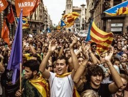 Tetap Ingin Pisah dari Spanyol, Catalonia Dorong Referendum Kemerdekaan Baru