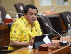 Lamhot Sinaga: Khofifah Berpeluang Besar Jadi Cawapres Airlangga di Pilpres 2024