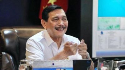 Menko Luhut: Paling Enak Bisnis Dengan China, Speednya Cepat, Ngomong Sambil Makan Dikasih Rp.15 Miliar