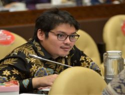 Mengenal Sosok Ravindra Airlangga, Legislator Golkar DPR Asal Jawa Barat
