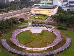 DPR Pasang Panel Surya, Puan Maharani: Bagian Komitmen Selamatkan Bumi