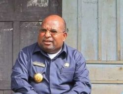 Gubernur Lukas Enembe Glamor dan Royal, Naik First Class Private Jet Obral Tips Pramugari Jutaan