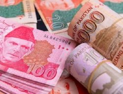 Hubungan Makin Panas, Taliban Larang Transaksi Rupee Pakistan di Afganistan