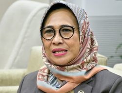 Hetifah: Masih Banyak Guru Belum Terjamin Hak dan Kesejahteraannya