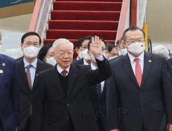 Perkuat Kerja Sama 2 Negara, Sekjen Partai Komunis Vietnam Tiba di Beijing