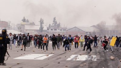 Kerusuhan Sudah Banyak Makan Korban, Presiden Peru Bertahan Ogah Mundur