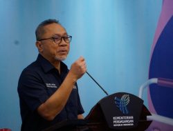 Mendag Zulhas Curhat Pernah Sehari 9 Kali Ditelpon Jokowi Soal Sembako