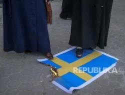 Ini Aksi Muslim Inggris Kecam Tindakan Pembakaran Al-Quran di Swedia