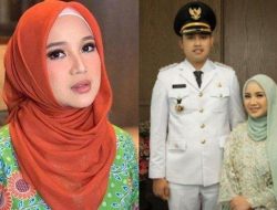 Sepak Terjang Istri Bupati Kendal Dico Ganinduto, Artis Cantik Chacha Frederica Dampingi Suami