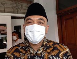 Bus Persis Solo Dilempari Batu, Ahmed Zaki Iskandar Kecewa Perilaku Suporter Persita Tangerang