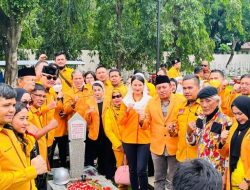 HUT Ke-63, Achmad Taufan Soedirjo Pimpin DPP Ormas MKGR  Ziarah ke TMP Kalibata