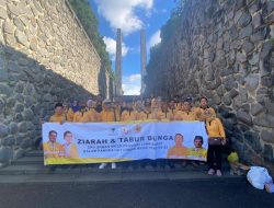 Teladani Semangat Juang Pahlawan, Ormas MKGR Jabar Gelar Ziarah Makam di TMP Cikutra Bandung