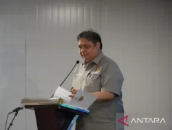 Menko Airlangga Letakkan Batu Pertama Pengolah Nikel Rendah Karbon di Morowali