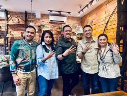 Gabung Kosgoro 1957, Nia Zulkarnaen dan Ari Sihasale Siap Menangkan Partai Golkar