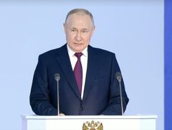 Kritik Tajam LGBT, Putin: di Barat, Pendeta Dipaksa Berkati Pernikahan Sejenis