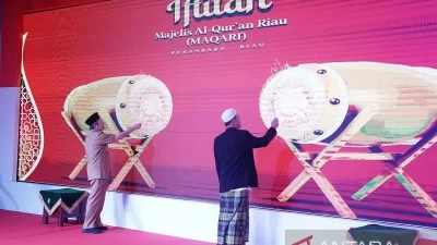 Launching Program Maqari, Gubri Syamsuar Siapkan Generasi Cinta Quran di Riau