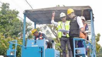 Ridwan Kamil Targetkan Perbaikan Jalan Provinsi di Jabar Bisa Rampung H-10 Lebaran