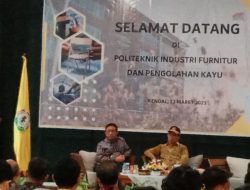Di Hadapan Menko PMK, Dico Ganinduto Pamer Kinerja Turunkan Angka Kemiskinan di Kendal