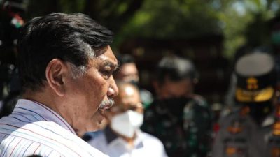 Menko Luhut Ancam Cabut Izin Perusahaan Jika Langgar Kelestarian Lingkungan