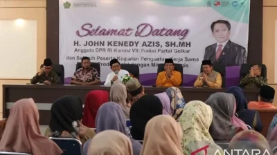 John Kenedy Azis Dorong UMKM Segera Urus Sertifikat Halal Gratis