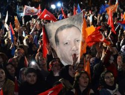 99 Persen Surat Suara telah Dibuka: Erdogan Raih 49 Persen, Kilicdaroglu 44 Persen