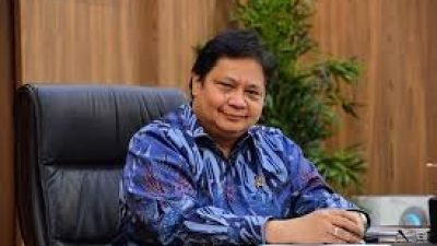 Menko Airlangga Bahas Intensif Kerjasama Komoditas Sawit dan Karet dengan Malaysia
