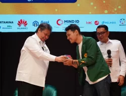 Tangan Dingin Menko Airlangga Jadikan RI Negara Peringkat Kedua Dunia Berhasil Tangani Covid-19
