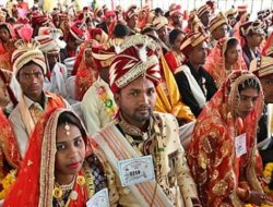Pecahkan Rekor Dunia, 2.143 Pasangan Nikah Massal di Rajasthan, India