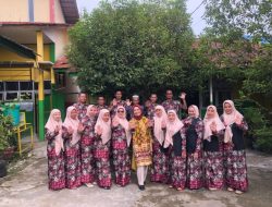 Hetifah Berikan Beasiswa PIP Untuk Puluhan Ribu Siswa di Kaltim