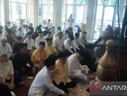 Airlangga Hartarto Tak Hadiri Shalat Id Adha di DPP Partai Golkar, Ada Apa?