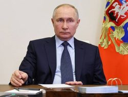 Putin: Akumulasi Utang Negara Barat Bisa Picu Krisis Keuangan Global Baru