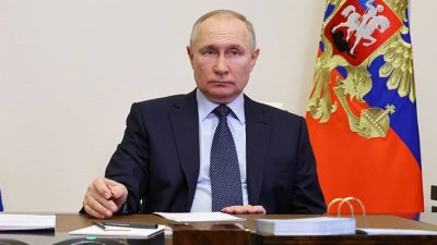 Putin: Akumulasi Utang Negara Barat Bisa Picu Krisis Keuangan Global Baru