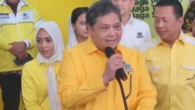 Firman Noor: Partai Golkar Masih Ngelotok Anti Komunisnya, Koalisi PDIP Opsi Terakhir