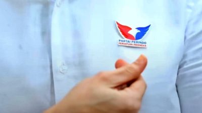 Demokrasi Rusak! Ketua Umum Perindo Boyong Istri dan 5 Anak Jadi Caleg DPR RI